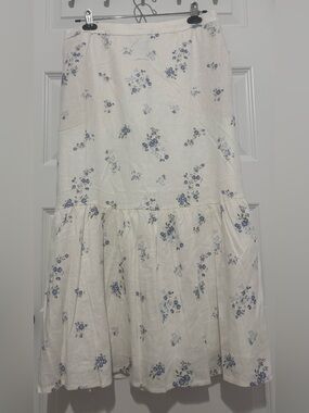 NWT Laura Ashley Linen Cream with Light Blue Floral Tiered Maxi Skirt - Large